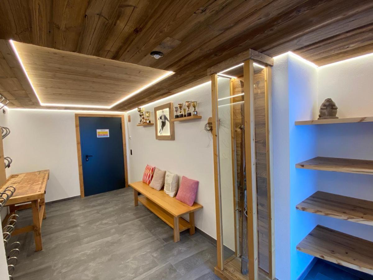 Pension Und Apartment Edelweiss Heiligenblut Exterior foto